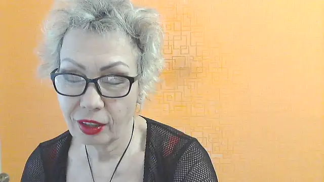 NessyJenixs online show from 02.25.26