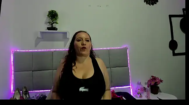 Snapshot of Madisson_Housse chatting on 03.15.25 Madisson Housse online show from 03.15.25