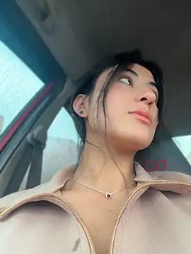 fiorella paris online show from 04.15.26