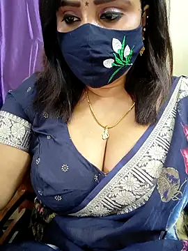 Queenflowerr online show from 03.11.26