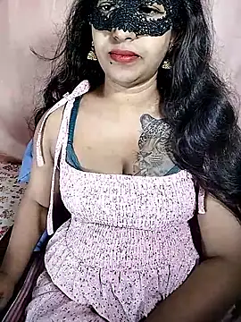 Snapshot of Sexy-Monikaa chatting on 10.07.25 Sexy-Monikaa online show from 10.07.25