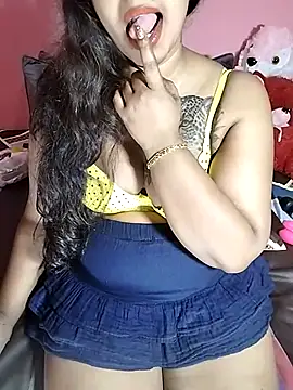 Snapshot of Sexy-Monikaa chatting on 05.19.26 Sexy-Monikaa online show from 05.19.26