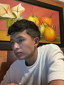 Snapshot of sebaxx8_ chatting on 02.19.25 sebaxx8 online show from 02.19.25