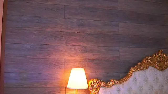 Snapshot of Juicy_Jessye chatting on 11.09.25 Juicy Jessye online show from 11.09.25