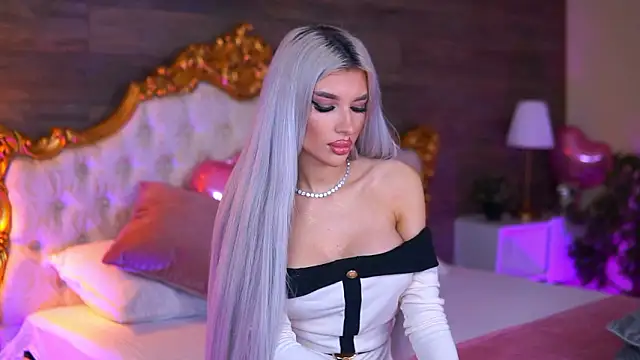 Juicy Jessye online show from 02.15.26