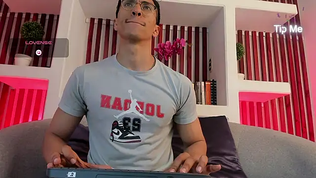 ApoloCruz online show from 03.14.26