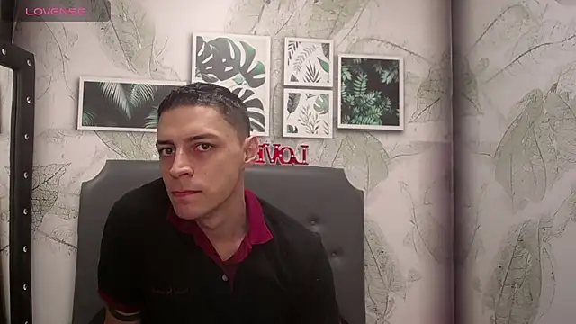 Snapshot of Frank_Millers chatting on 02.18.25 Frank Millers online show from 02.18.25