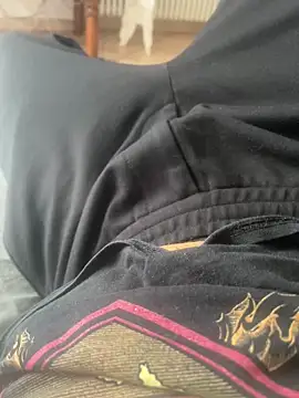 Snapshot of thor955555 chatting on 10.19.25 thor955555 online show from 10.19.25