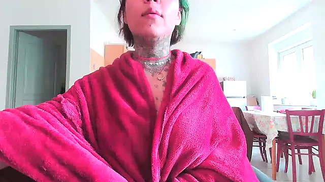 serena  vedette online show from 02.21.25