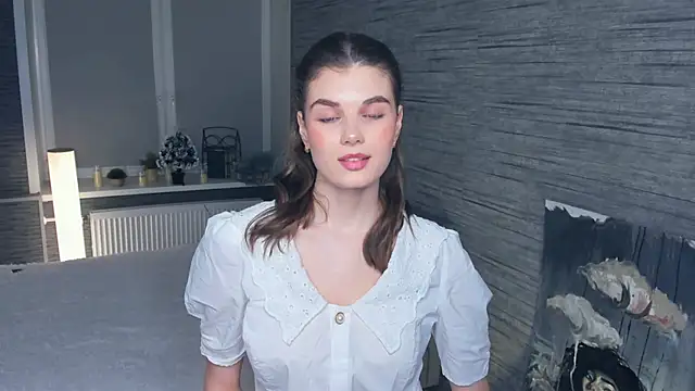 FloraDobb online show from 01.28.25