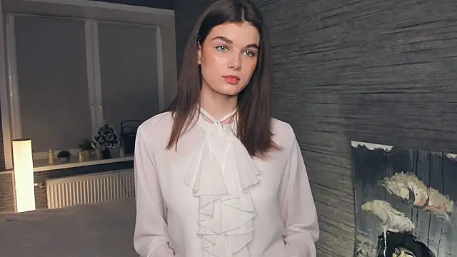 FloraDobb online show from 02.02.25