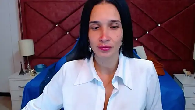 victoria adams07 online show from 02.21.26