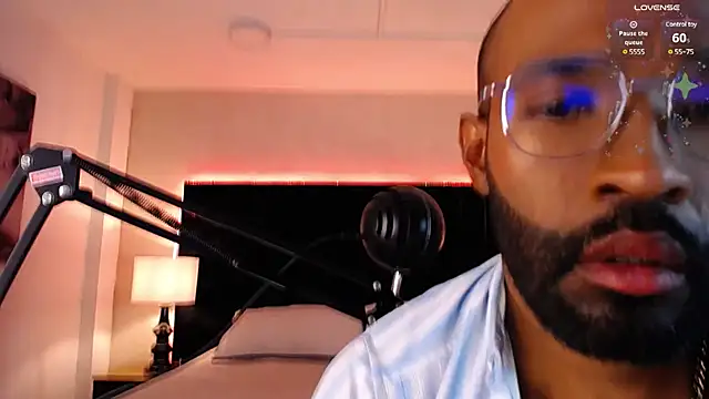 Simon Basset online show from 03.19.25