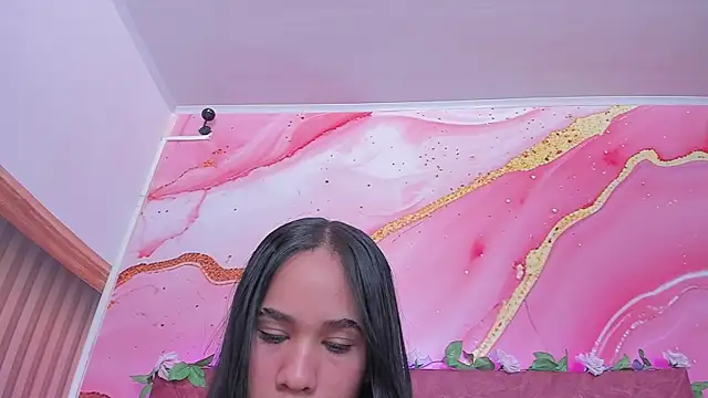 scarlett  evans  online show from 09.25.25