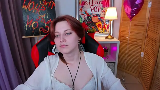 Snapshot of Jiffyyo chatting on 03.14.25 Jiffyyo online show from 03.14.25