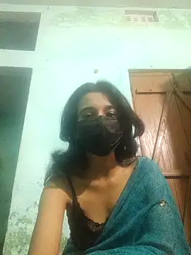 Snapshot of Bong-lady chatting on 02.19.25 Bong-lady online show from 02.19.25