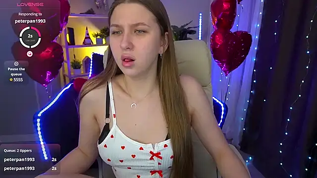 AureliaBliss  online show from 02.22.25