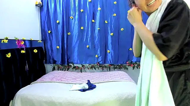 ShairaMarss online show from 10.11.25