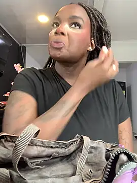 NatyParker online show from 04.22.26