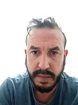 Snapshot of wapo100x100 chatting on 02.05.25 wapo100x100 online show from 02.05.25