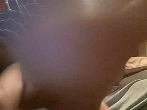 Snapshot of wapo100x100 chatting on 02.18.25 wapo100x100 online show from 02.18.25