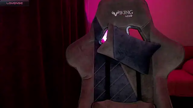 Snapshot of Ohmy_Nora_ chatting on 03.04.25 Ohmy Nora  online show from 03.04.25