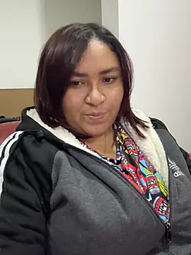 KarlaWild online show from 02.22.25