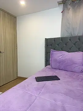 KarlaWild online show from 03.21.25