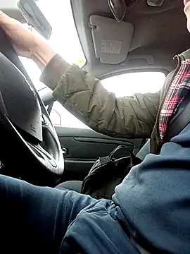 Snapshot of garibaldi1974 chatting on 11.10.25 garibaldi1974 online show from 11.10.25