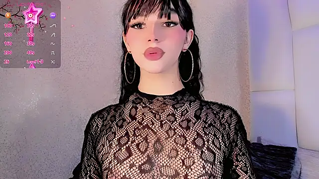 Angeles Busst online show from 11.15.25