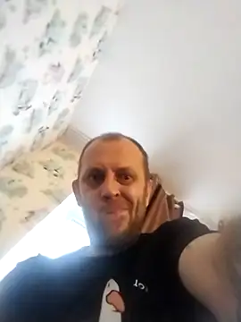 MaxDevilWhite online show from 03.14.26