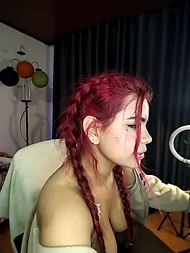 saray  jones online show from 09.13.25