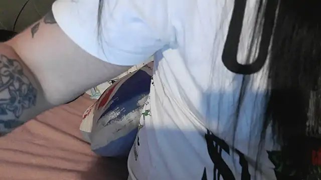 bunnyfox420 online show from 04.18.26