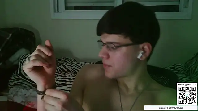 vitorsafado19 online show from 10.16.25