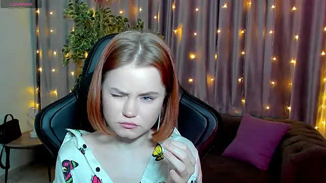 Snapshot of lu_muon chatting on 02.01.25 lu muon online show from 02.01.25