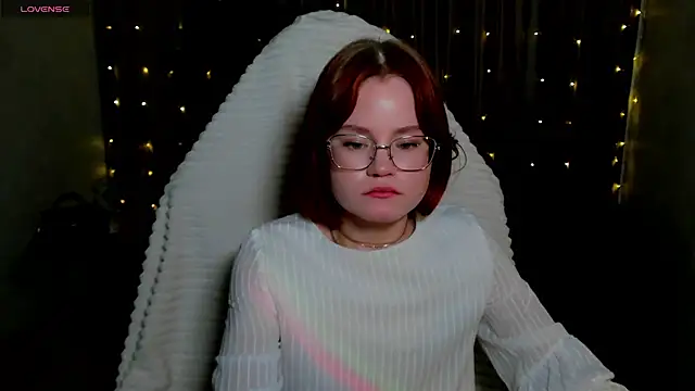 Snapshot of lu_muon chatting on 02.09.25 lu muon online show from 02.09.25