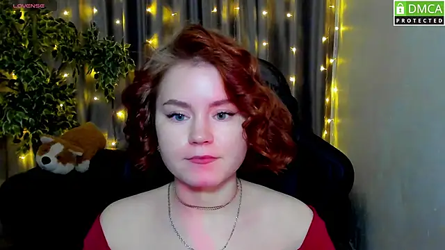 Snapshot of lu_muon chatting on 02.15.25 lu muon online show from 02.15.25