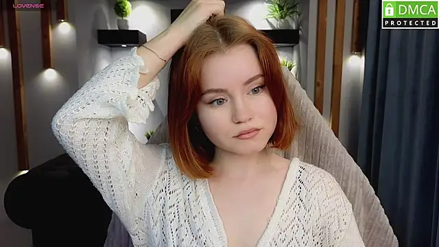 Snapshot of lu_muon chatting on 02.28.25 lu muon online show from 02.28.25