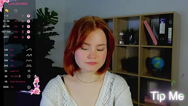 Snapshot of lu_muon chatting on 03.21.25 lu muon online show from 03.21.25