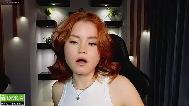 Snapshot of lu_muon chatting on 09.09.25 lu muon online show from 09.09.25