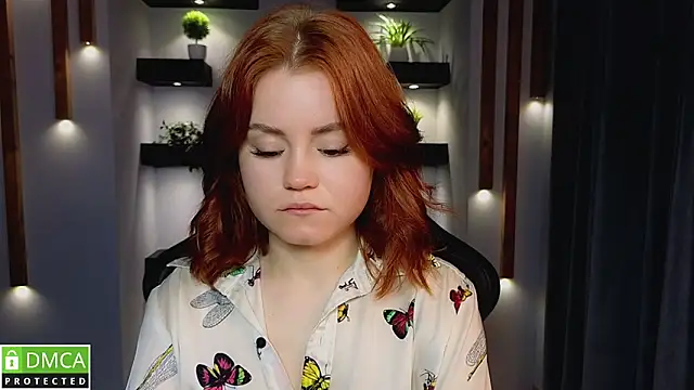 Snapshot of lu_muon chatting on 09.24.25 lu muon online show from 09.24.25