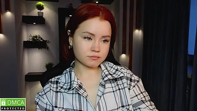 Snapshot of lu_muon chatting on 09.30.25 lu muon online show from 09.30.25