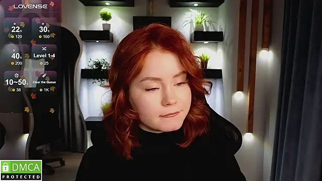 Snapshot of lu_muon chatting on 10.02.25 lu muon online show from 10.02.25