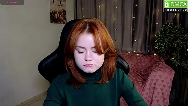 Snapshot of lu_muon chatting on 11.07.25 lu muon online show from 11.07.25