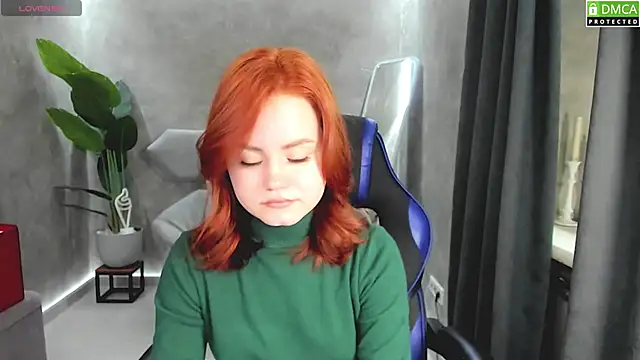 Snapshot of lu_muon chatting on 11.14.25 lu muon online show from 11.14.25