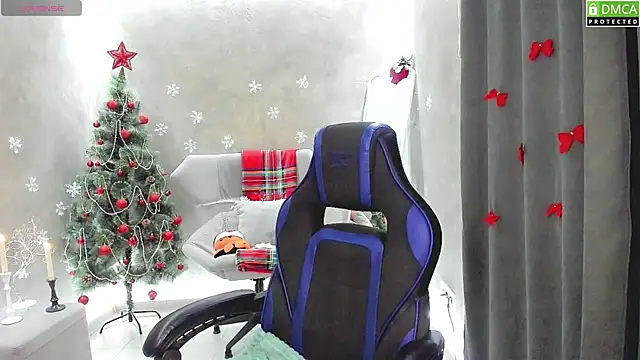 Snapshot of lu_muon chatting on 12.05.25 lu muon online show from 12.05.25