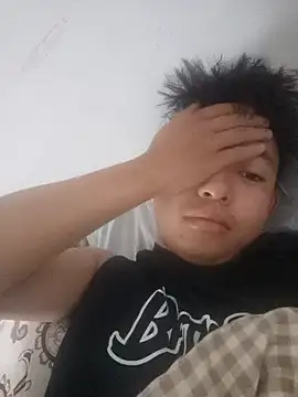 zxc78911 online show from 10.15.25