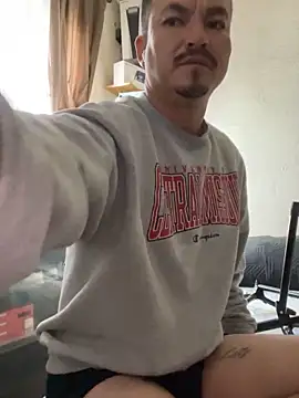 paullliliu online show from 01.22.25