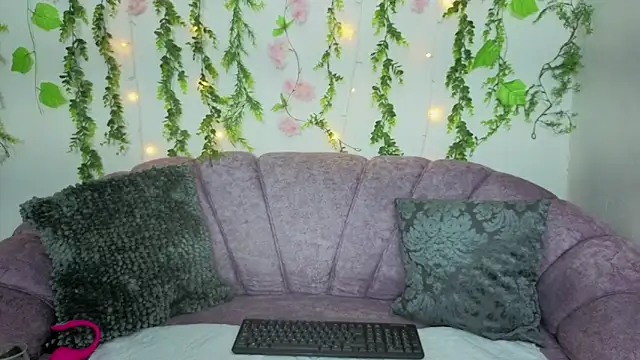 saorisworld online show from 09.13.25