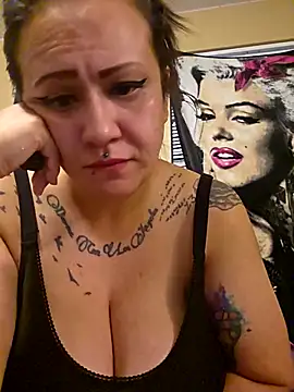 Snapshot of Jagebabe13 chatting on 12.05.25 Jagebabe13 online show from 12.05.25